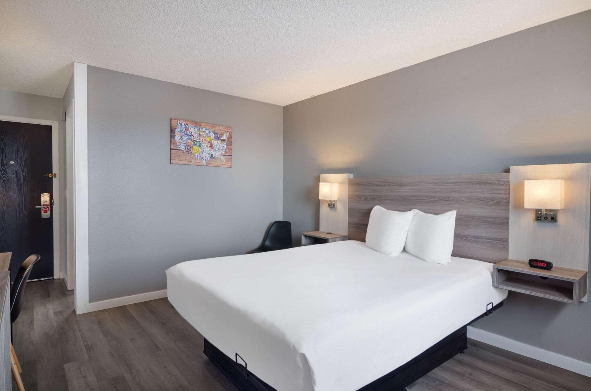 Econo Lodge Scottsbluff Extérieur photo